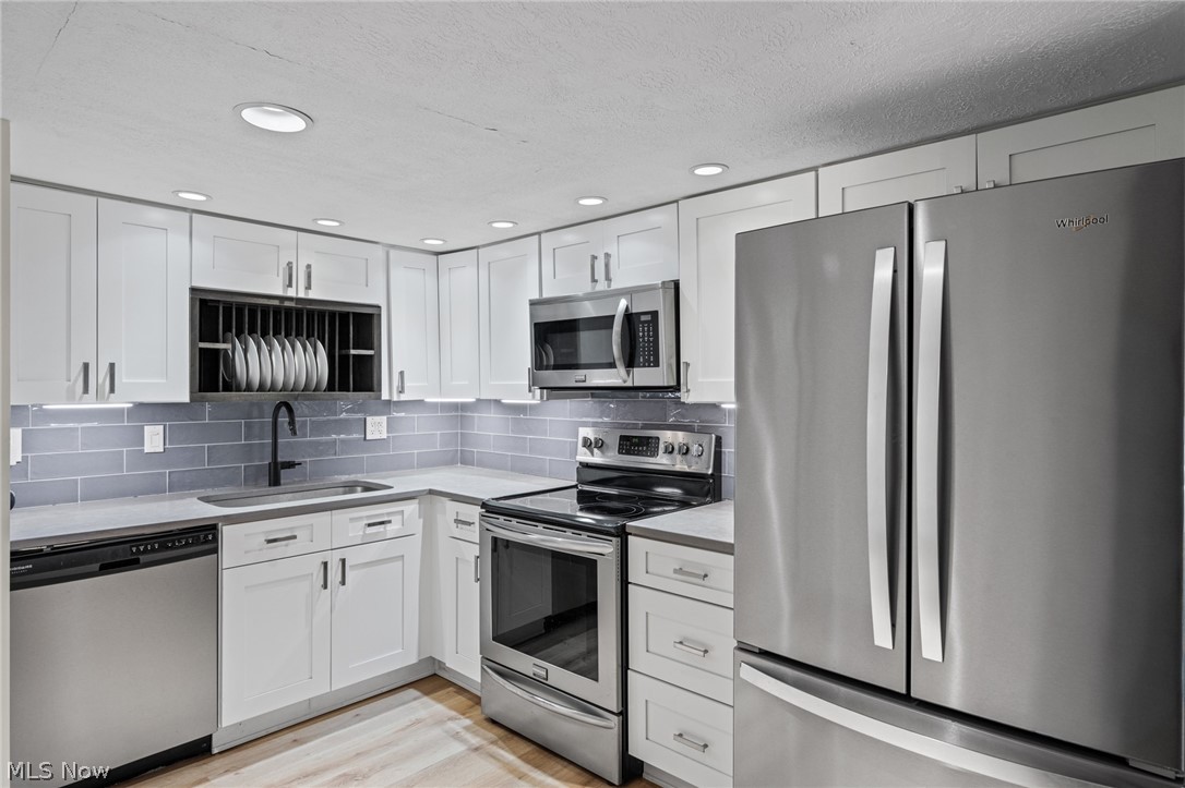 593 Tollis Parkway Broadview Heights OH 44147