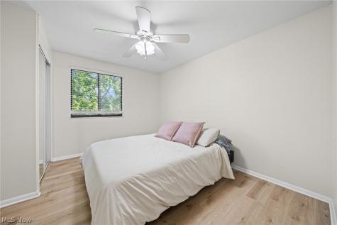 593 Tollis Parkway Broadview Heights OH 44147