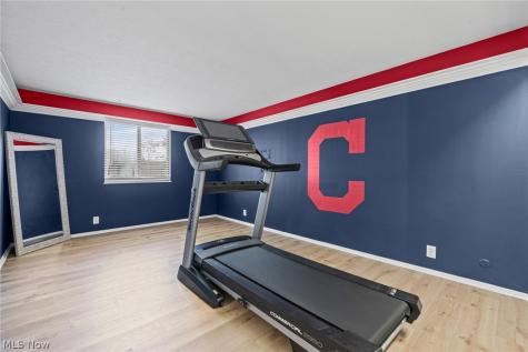 593 Tollis Parkway Broadview Heights OH 44147