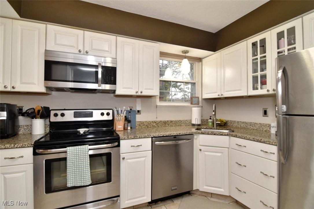 20996 Detroit Road Rocky River OH 44116