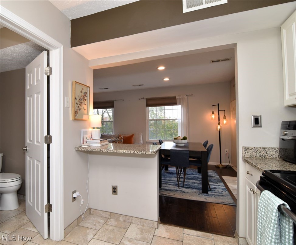 20996 Detroit Road Rocky River OH 44116