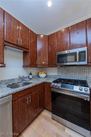 701 W Lakeside Avenue Cleveland OH 44113