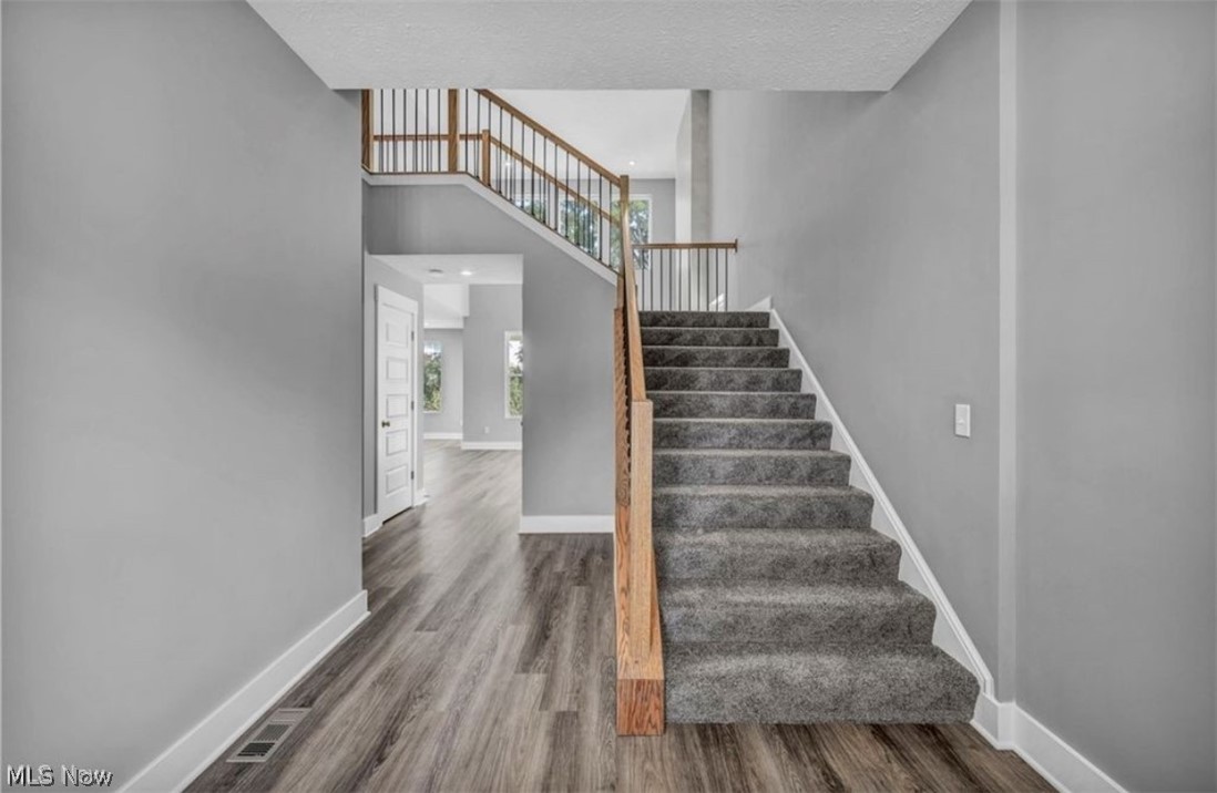 2079 Glenmont Drive Brunswick OH 44212