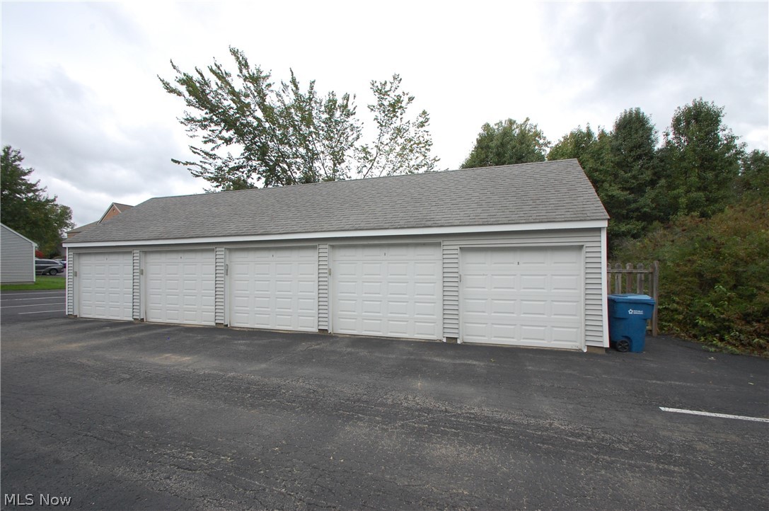 7488 Huntington Drive Boardman OH 44512