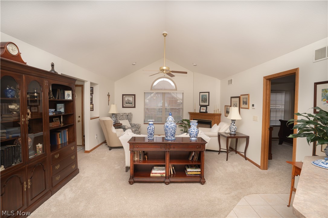 39 Village Court Columbiana OH 44408