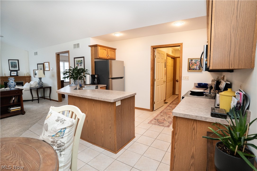 39 Village Court Columbiana OH 44408