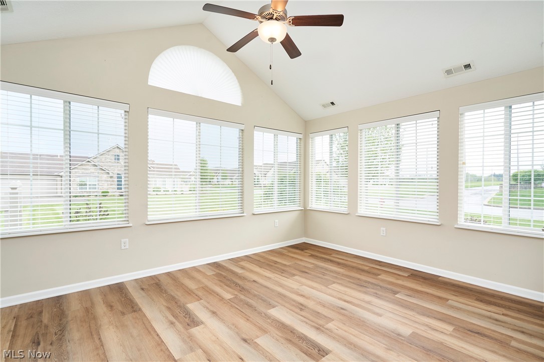 1915 Woods Drive Streetsboro OH 44241