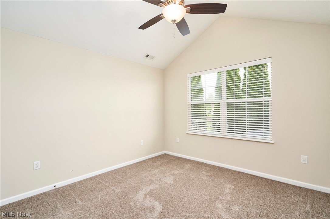 1915 Woods Drive Streetsboro OH 44241