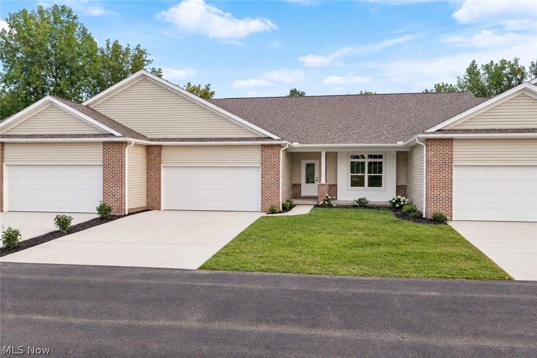 1219 Queen Anne Drive NW Massillon OH 44647