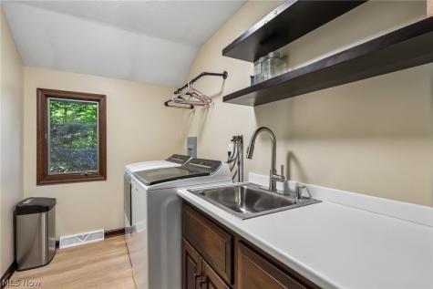 10 Hidden Valley Drive Rocky River OH 44116