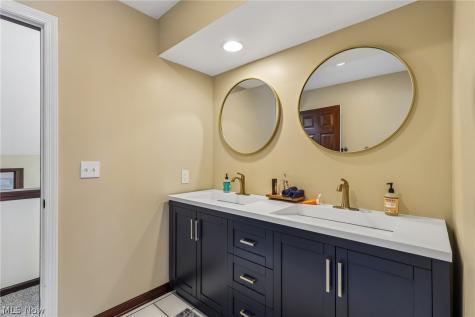 10 Hidden Valley Drive Rocky River OH 44116