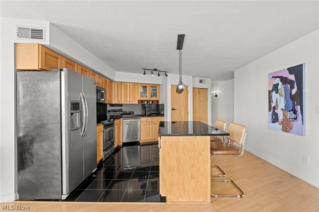 2222 Detroit Avenue Cleveland OH 44113