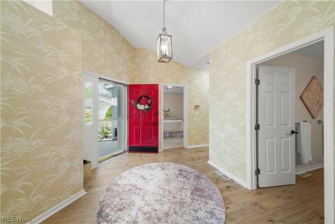 730 Woodlake Drive Aurora OH 44202