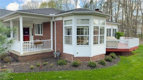 730 Woodlake Drive Aurora OH 44202