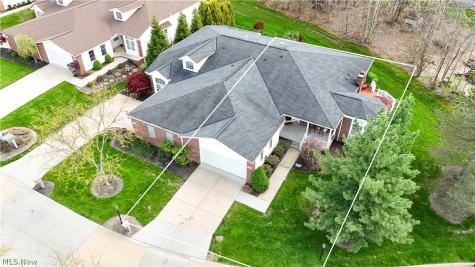 730 Woodlake Drive Aurora OH 44202