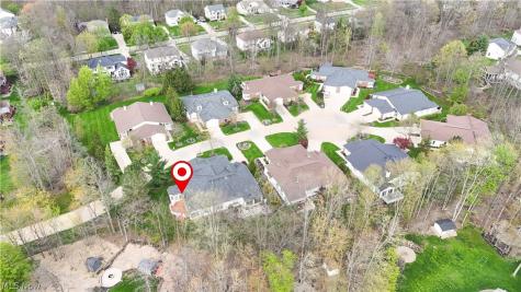 730 Woodlake Drive Aurora OH 44202