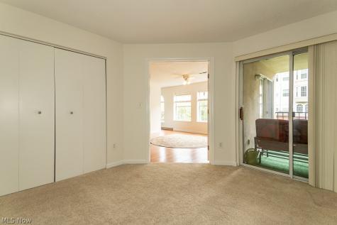 180 Fox Hollow Drive Mayfield Heights OH 44124