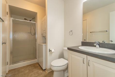 180 Fox Hollow Drive Mayfield Heights OH 44124