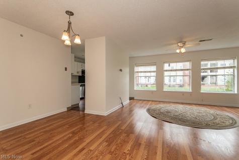 180 Fox Hollow Drive Mayfield Heights OH 44124