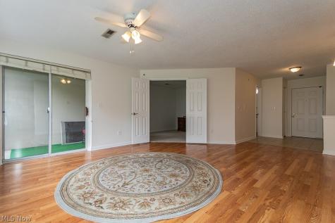 180 Fox Hollow Drive Mayfield Heights OH 44124