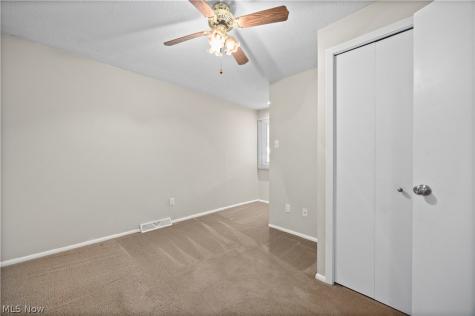 6 Landings Way Avon Lake OH 44012