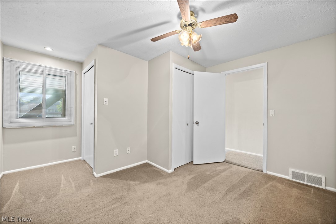 6 Landings Way Avon Lake OH 44012
