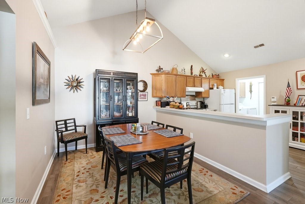606 Crossings Circle Tallmadge OH 44278