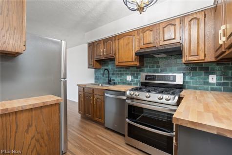 25735 Lorain Road North Olmsted OH 44070