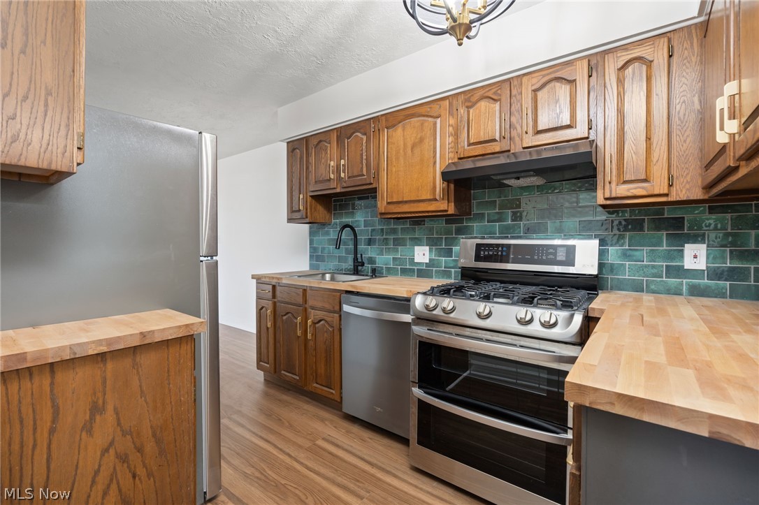 25735 Lorain Road North Olmsted OH 44070