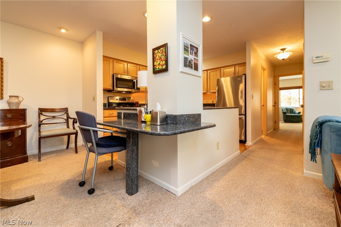 2112 Acacia Park Drive Lyndhurst OH 44124