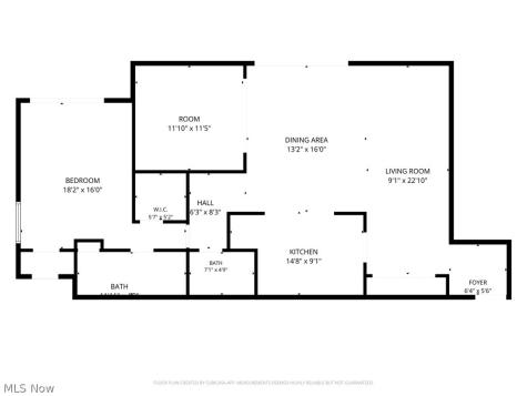 2202 Acacia Park Drive Lyndhurst OH 44124