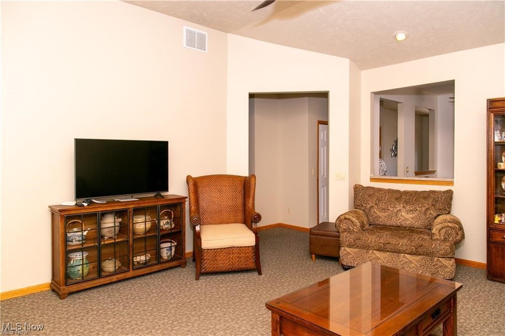 8873 Ashlyn Court Olmsted Falls OH 44138