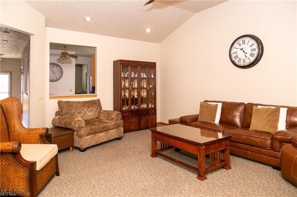 8873 Ashlyn Court Olmsted Falls OH 44138