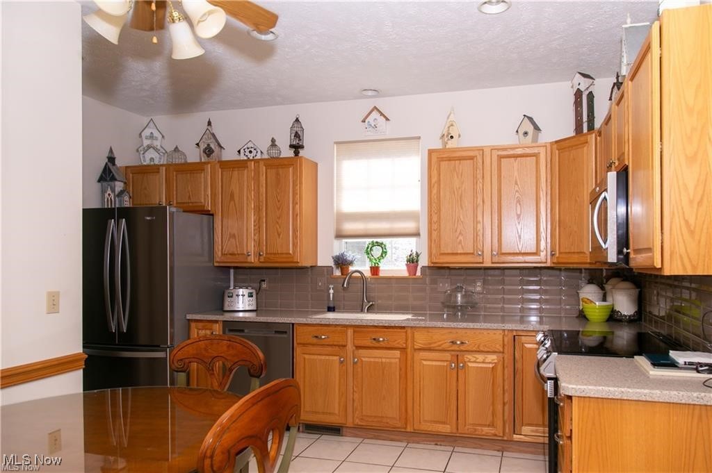 8873 Ashlyn Court Olmsted Falls OH 44138