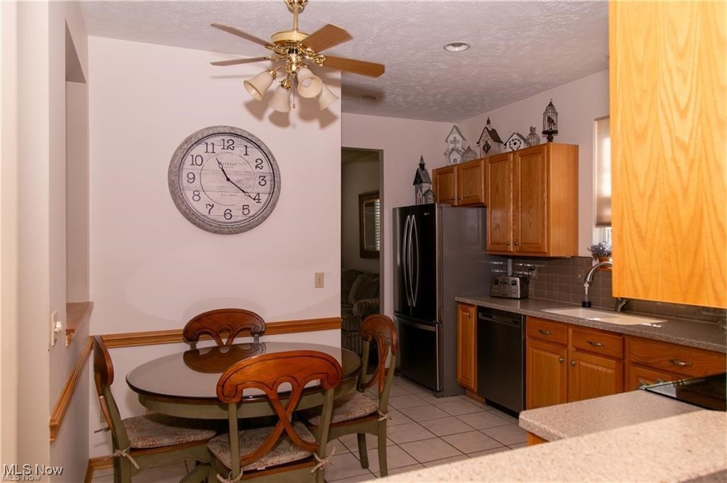 8873 Ashlyn Court Olmsted Falls OH 44138