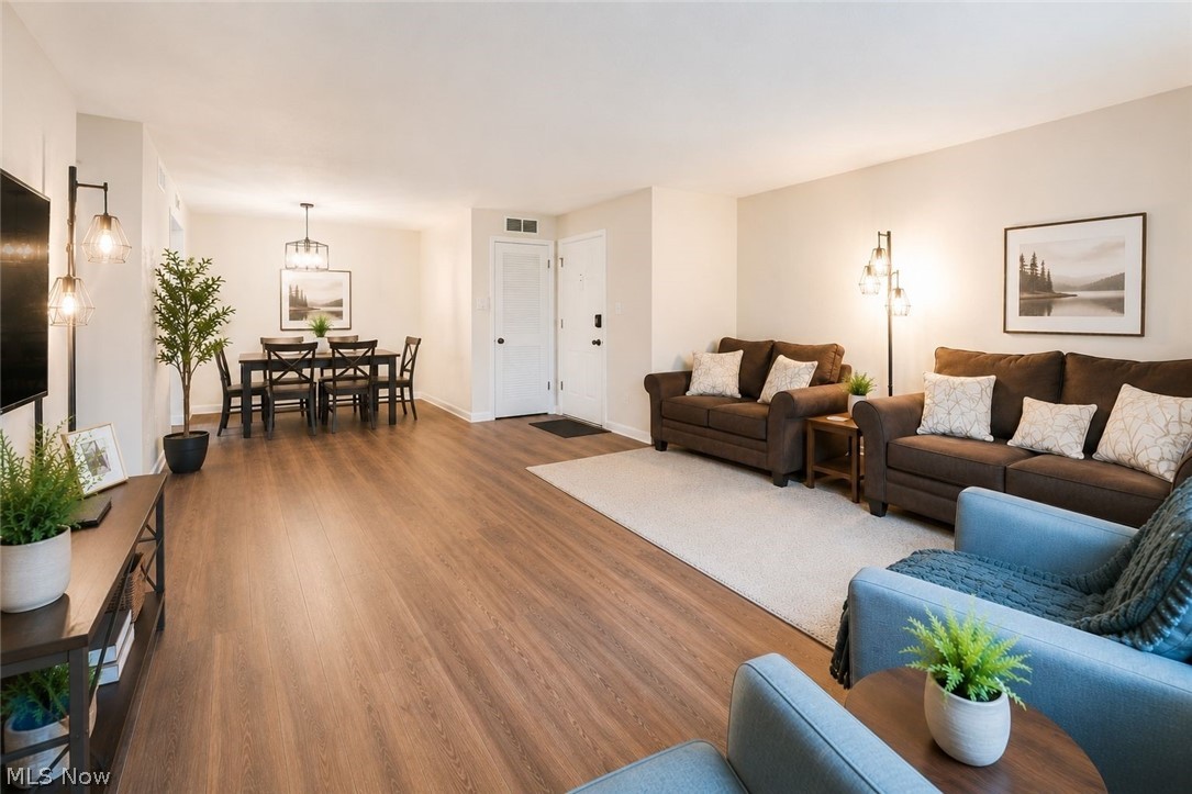 3944 Brendan Lane North Olmsted OH 44070