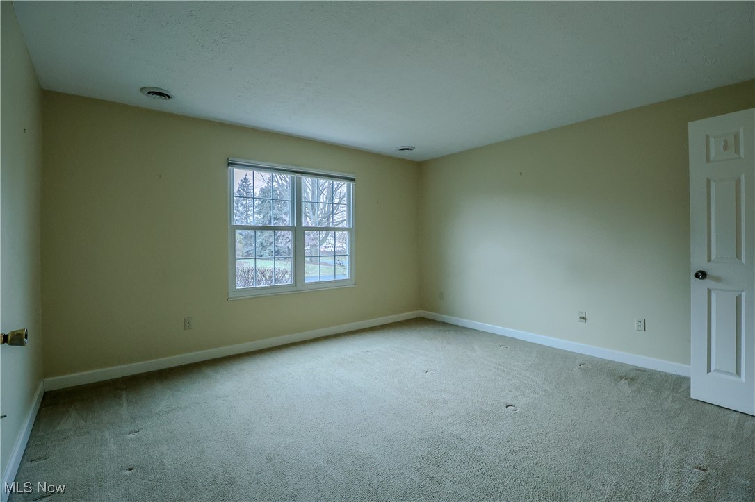 1083 N Jefferson Street Medina OH 44256