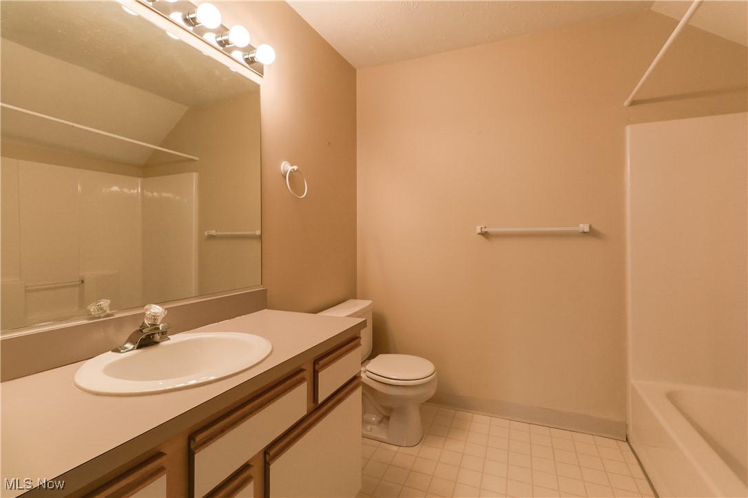 1083 N Jefferson Street Medina OH 44256