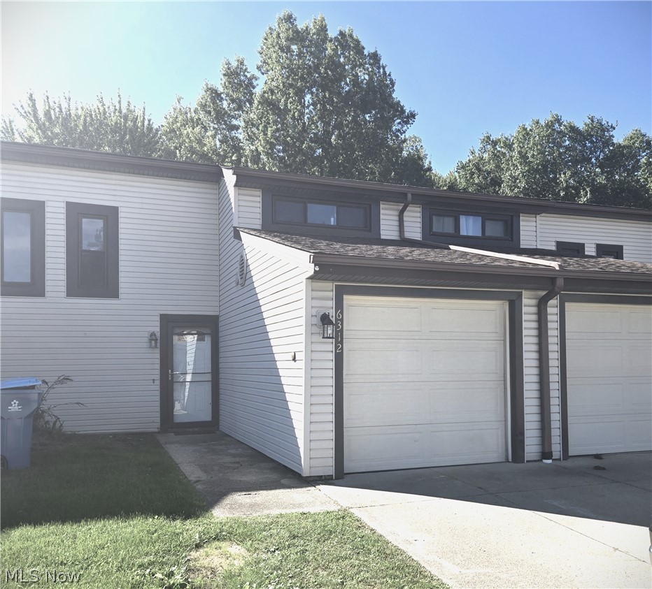 6312 Forest Park Drive North Ridgeville OH 44039