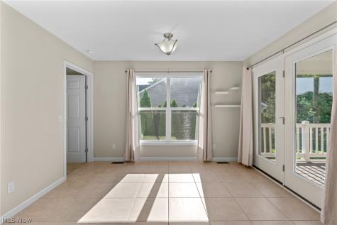 995 Flanders Wadsworth OH 44281