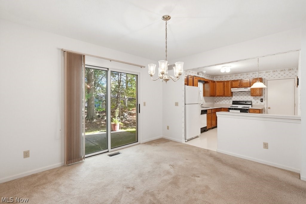 93 Dover Place Lane Northfield OH 44067