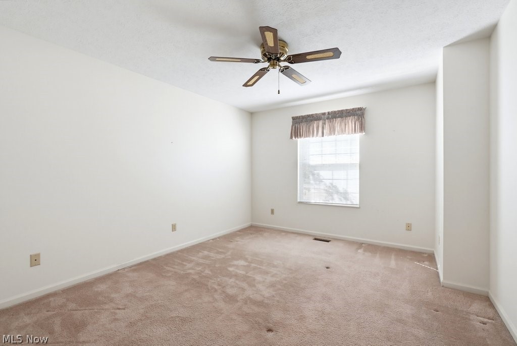 93 Dover Place Lane Northfield OH 44067