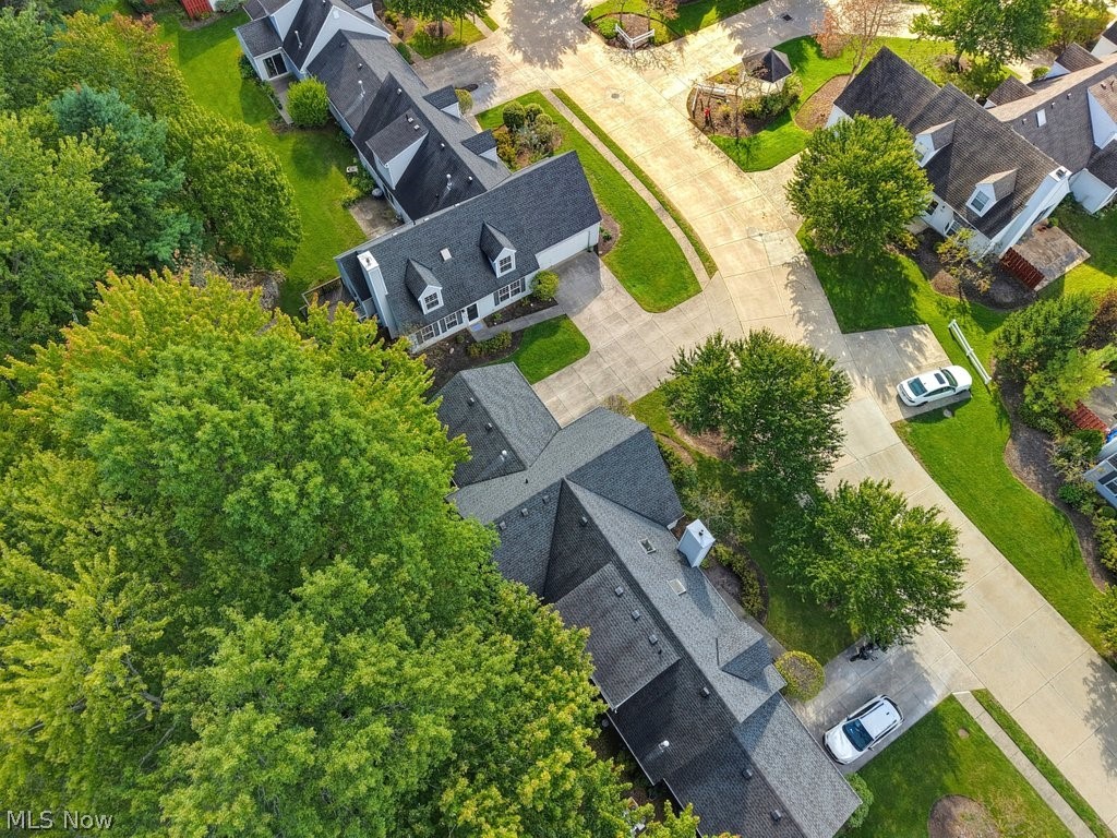 93 Dover Place Lane Northfield OH 44067