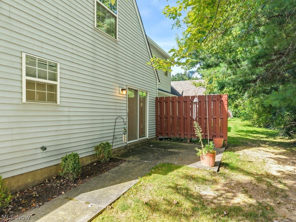 93 Dover Place Lane Northfield OH 44067