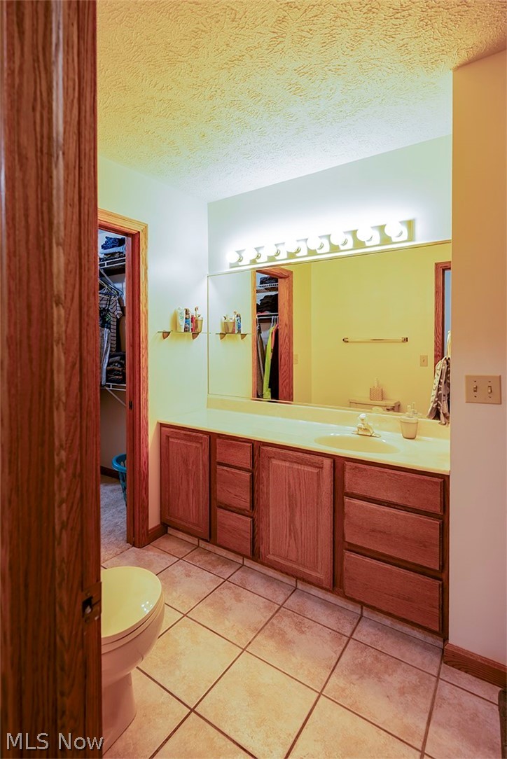 4461 Willow Creek Drive SE Howland OH 44484