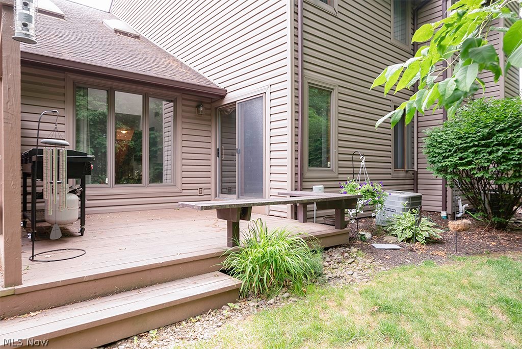 4461 Willow Creek Drive SE Howland OH 44484