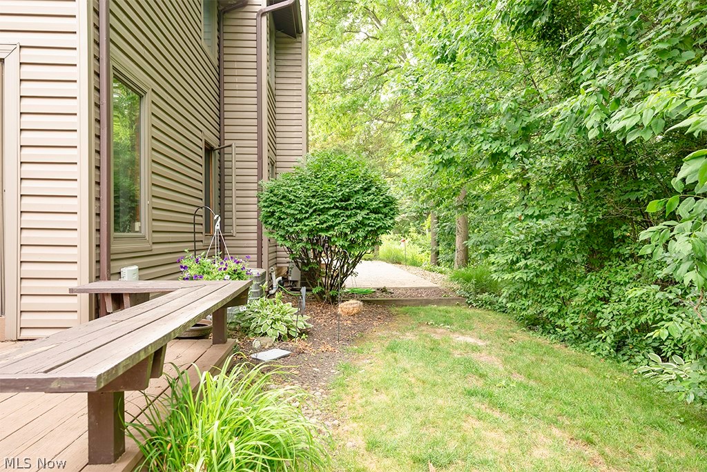 4461 Willow Creek Drive SE Howland OH 44484