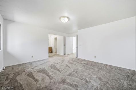 210 Teal Trace Mayfield Heights OH 44124