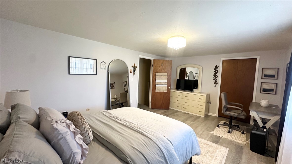 6960 S Parkway Drive Middleburg Heights OH 44130