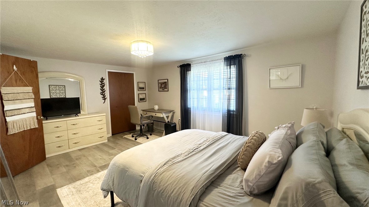 6960 S Parkway Drive Middleburg Heights OH 44130